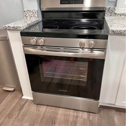 Frigidaire 30 in. 5 Burner Element Freestanding Electric Range in Stainless Steel with EvenTemp