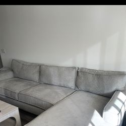 L Shaped Sectional 