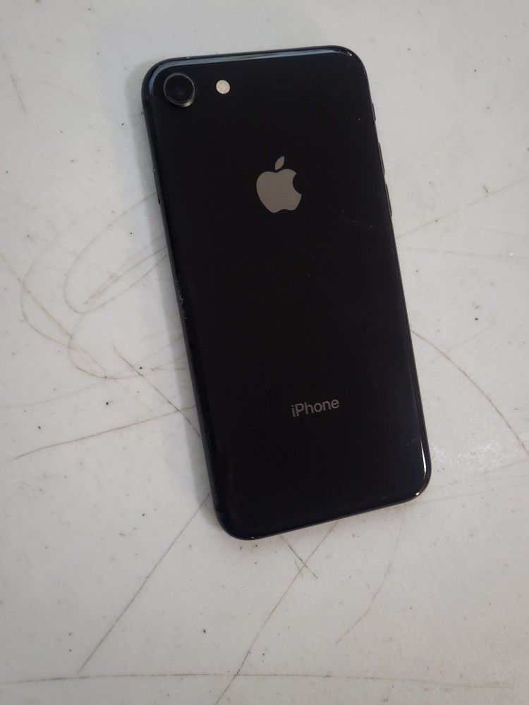 Apple iPhone 8 64 GB UNLOCKED.COLOR BLACK. WORK VERY WELL.PERFECT CONDITION.