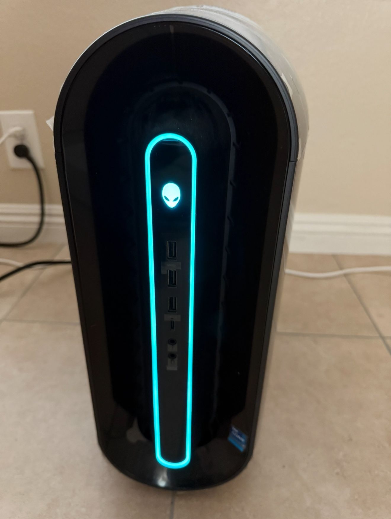Dell Alienware Gaming PC Computer Aurora R12 i7 16gb RAM 512gb SSD RTX 3080
