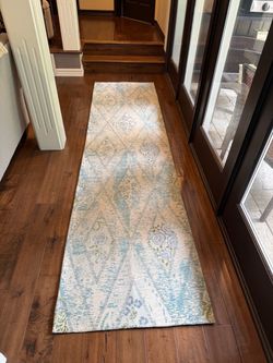 Rug runner
