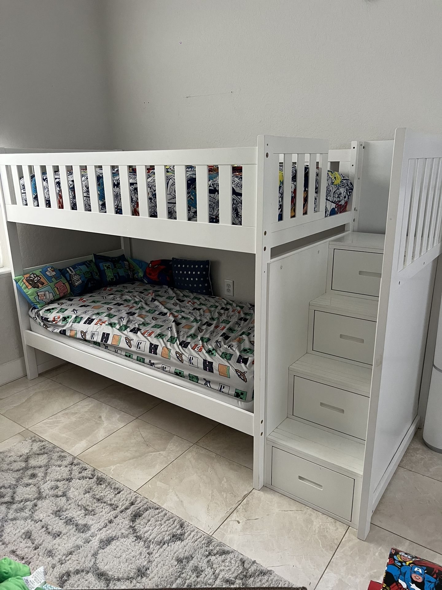 Amazing Kids Bed Bunk Like New 