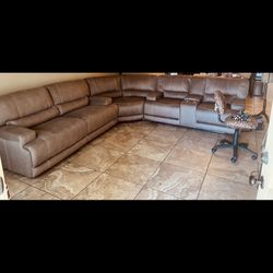 Sectional Recliner