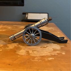Antique Civil War Cannon 