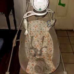 Graco EveryWay Soother Baby Swing with Removable Rocker