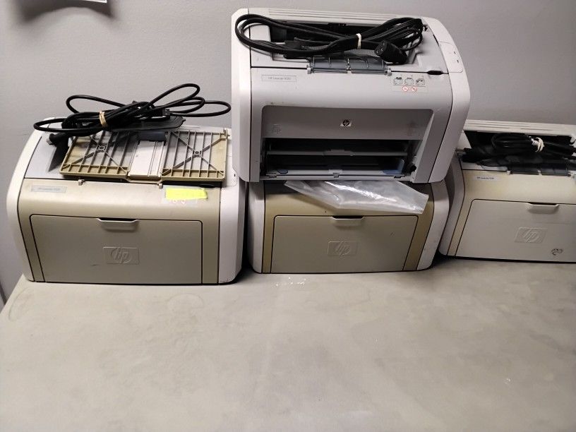 4 Hp 1020 Printers