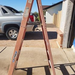 Ladder 6ft Fiberglass, Werner USANice Condition,  E Mesa 