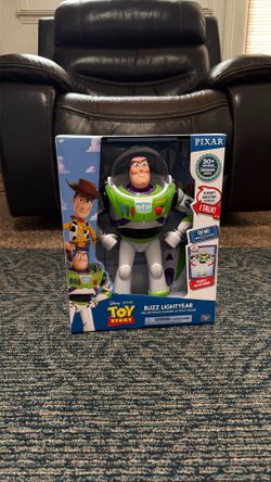 Buzz Lightyear deluxe space Ranger action figure toy story