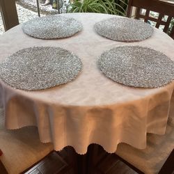 PIER 1 Imports (SET OF 4) NEW silver woven fringe placemats 