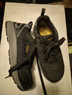 Keen steel toe work shoes