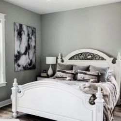 CLASSY KING BEDROOM SUITE-upscale 