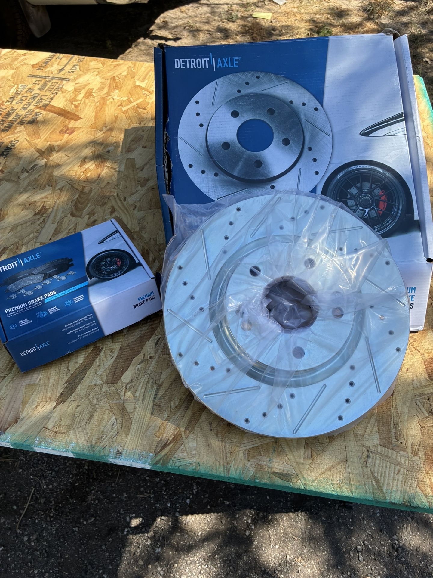 Detroit Axle Rotors Front & Rear