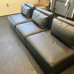 Couch/Chairs Combo