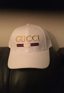 Gucci hat brand new