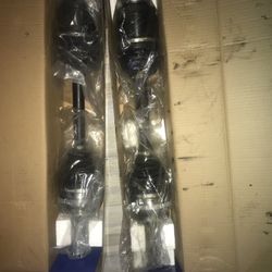 2003 Hyundai Santa Fe Front And Passenger Axle Assembly 