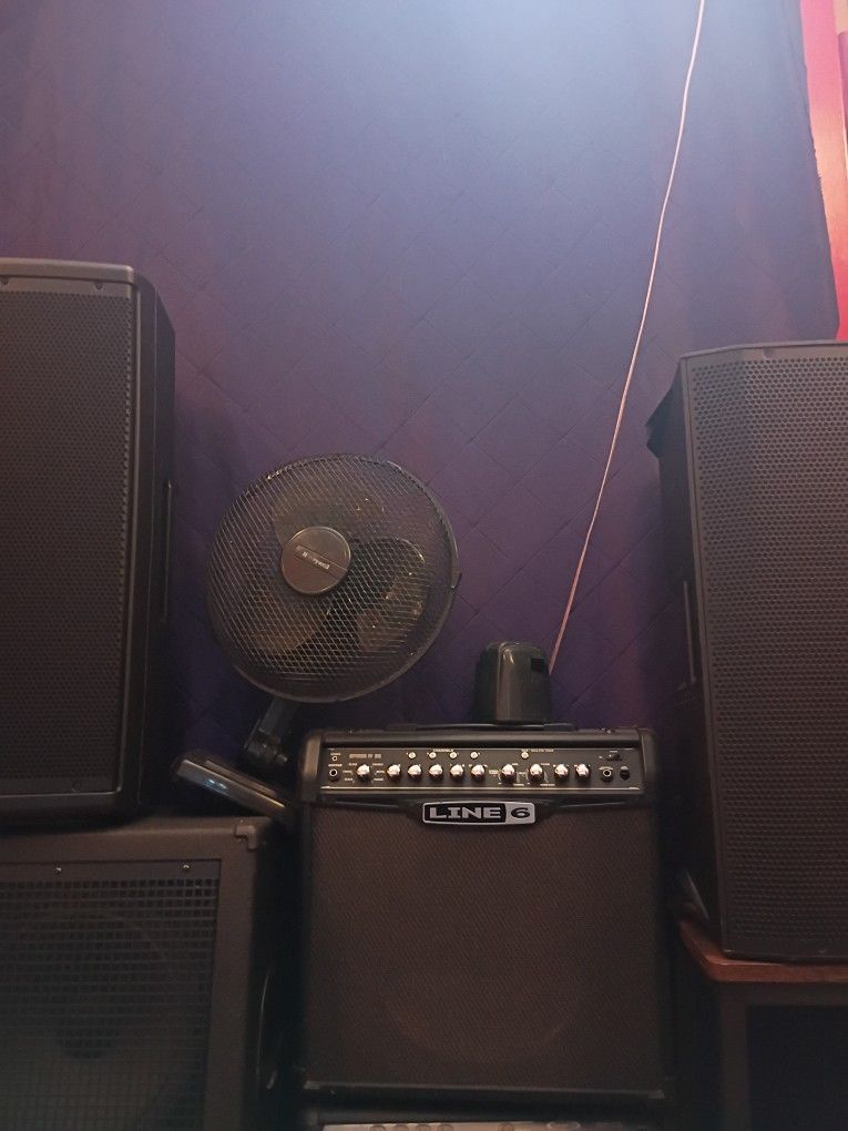 Line Guitar 🎸 Amp 30 Watt's Loud 