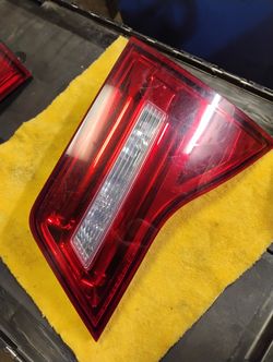07 08 09 Acura MDX TRUNK Lid INNER Lift Gate Tail Light Left Driver OEM
