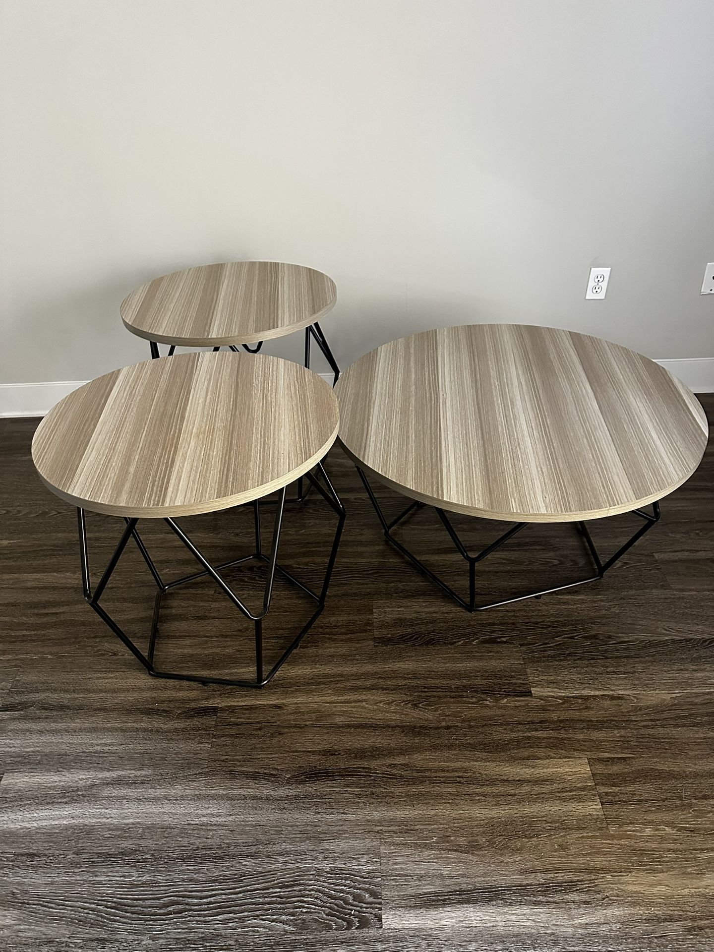 Modern Coffee Table With Matching  End Tables