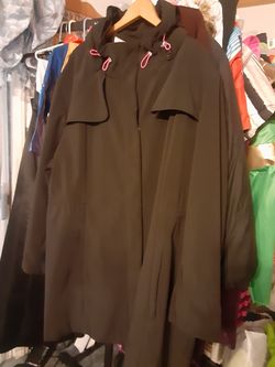 Calvin Klein nice reversible jacket looks like a size medium to large black with pink accent