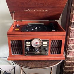 Victrola 6 In 1 turntable 