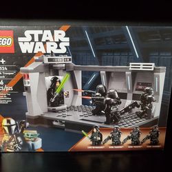 LEGO Star Wars Set 75324 Dark Trooper Attack