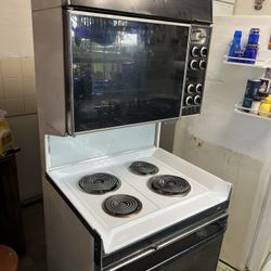 Stove.  Double Ovens 