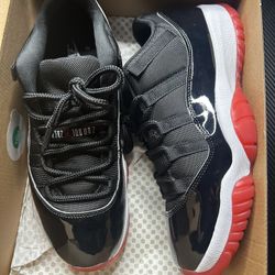 Jordan 11 Low Bred Size 10.5 Used