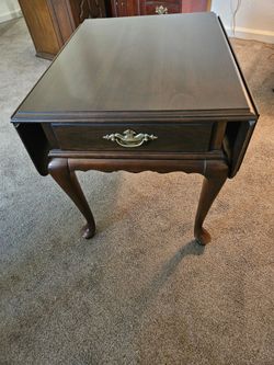 Vintage Ethan Allen Georgian Court Cherry Dropleaf Side Table