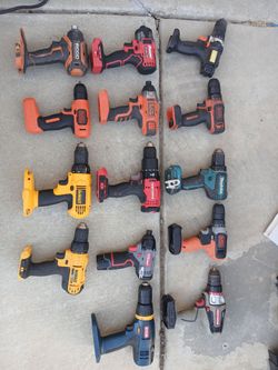 Mixed power tools lot