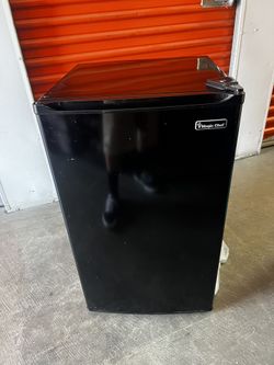 Magic chef Mini Fridge