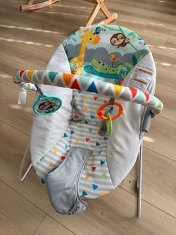 Baby Bouncer Seat with Toy Bar