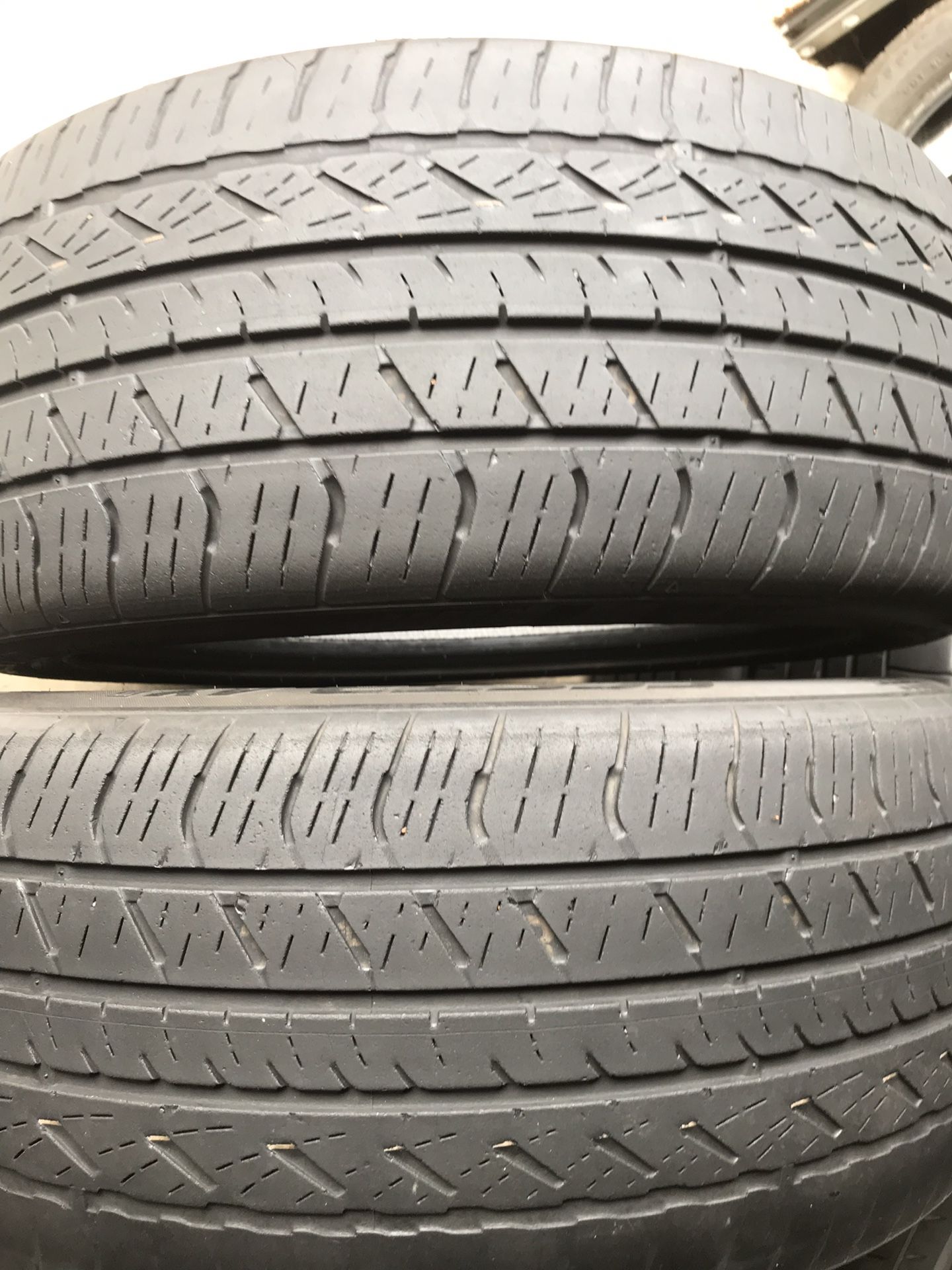 Two 235/50/ZR18 Kumho tires for Sale in Arlington, TX - OfferUp