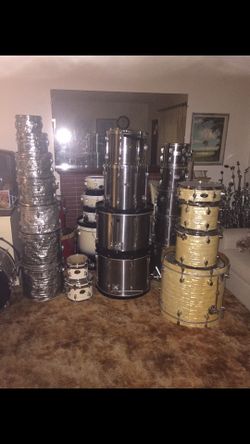 Massive Drum 🥁 Set Hardware and Cymbals!! Inquire now😀