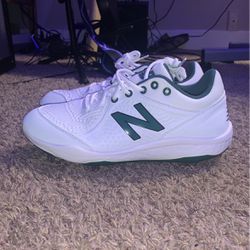 new balance baseball metal cleats size 10 men’s white and green