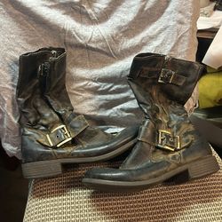 Ladies Boots