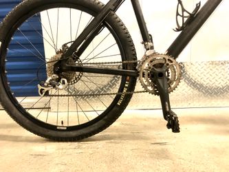 2007 CANNONDALE BAD BOY ULTRA 27 SPEED HEADSHOK DISC MOUNTAIN BIKE. for Sale in Miami FL OfferUp
