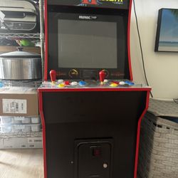 Super Cool Midway Mortal Combat 2 Arcade game 