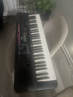 🎹 Yamaha PSR-E263 61-Key Digital Keyboard (Excellent for Beginners!)