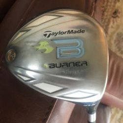 Ladies TaylorMade Burner RH Driver 10.5 REAX 49g Graphite Ladies Flex