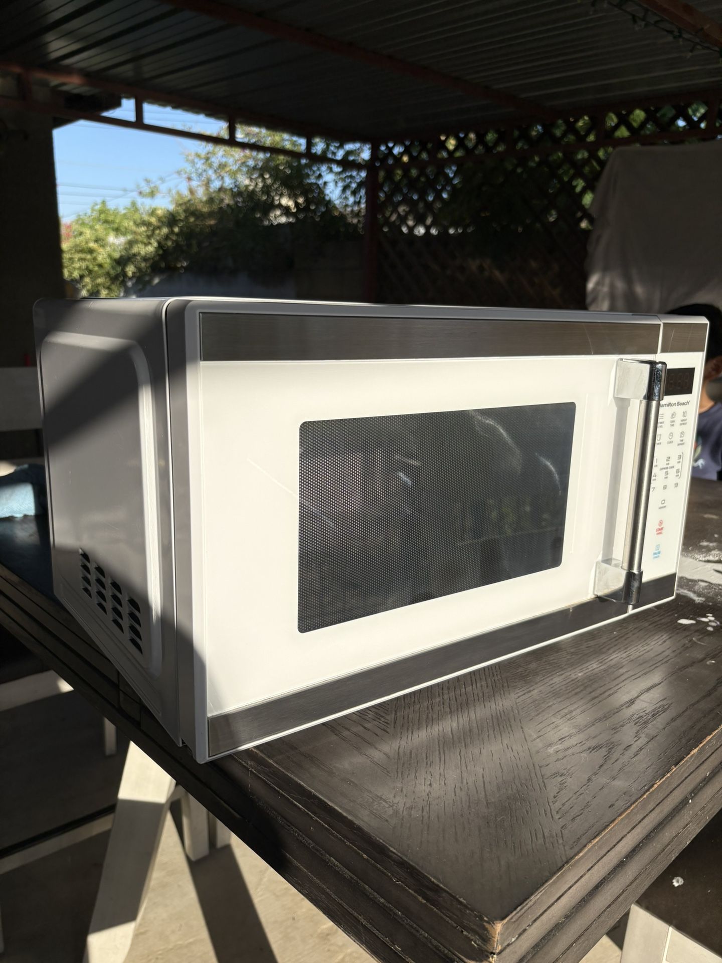 Hamilton Beach Microwave 
