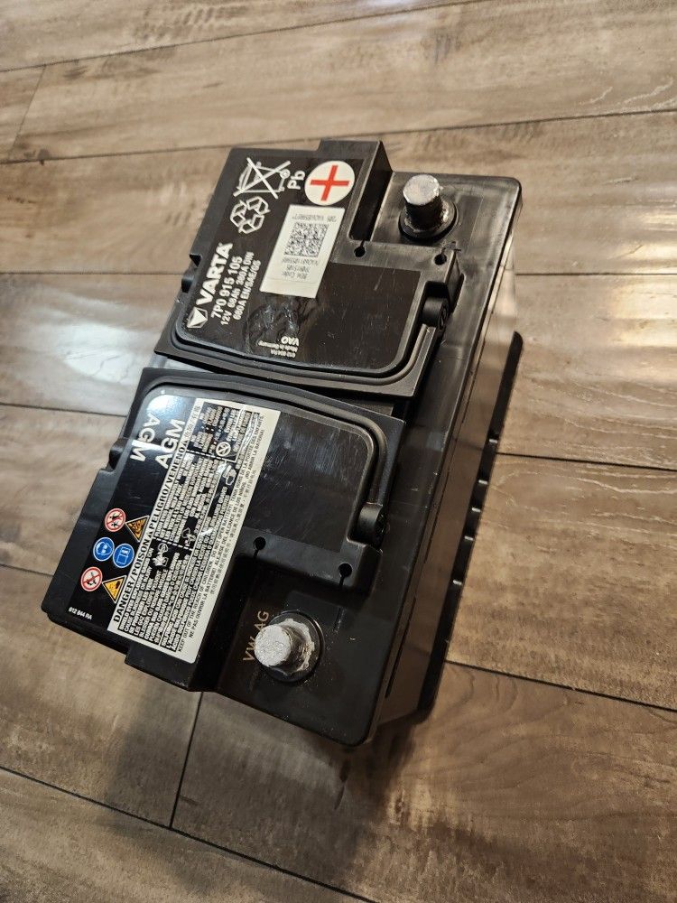 AGM Car Battery
