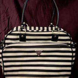 Guess Hand Bag