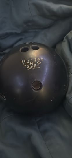 Brunswick bowling ball and bag