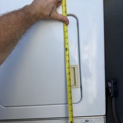 Washer Dryer Upright Space Saver. Must Go!