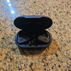 JBL Ear Buds