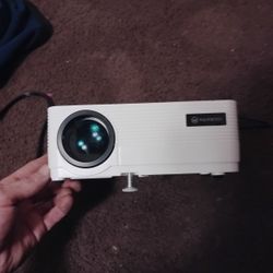 Roku Hi Def Projector 