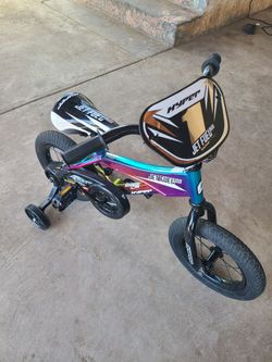 Hyper Jet Fuel Mini BMX bike