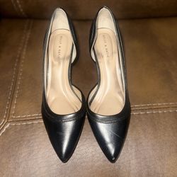 Size 9 Women’s Short Black Heel