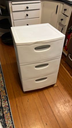 Sterilite 3 Drawer