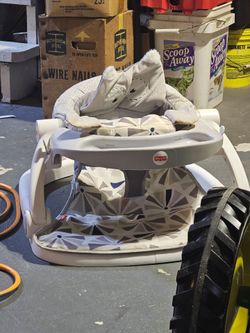 Free sit me up chair,